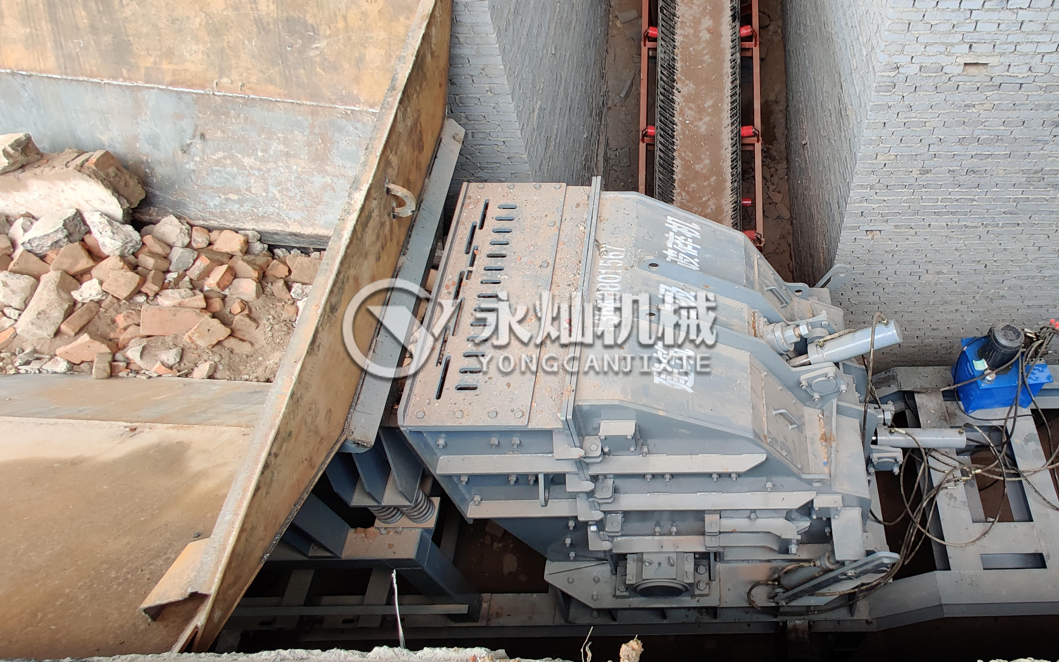 建筑垃圾大口破碎机生产现场